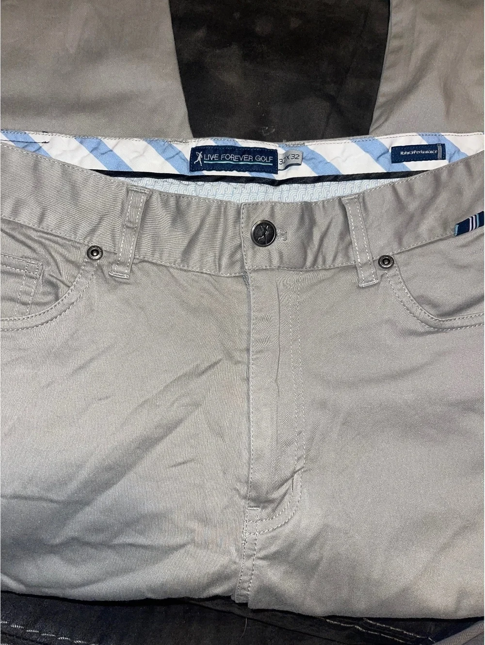 Live Forever Golf Men's Khaki Chino Pants Size 32